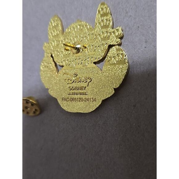 Loungefly Disney Lilo and Stitch Pastel Pumpkin Blacklight Pin Halloween - Picture 3 of 5